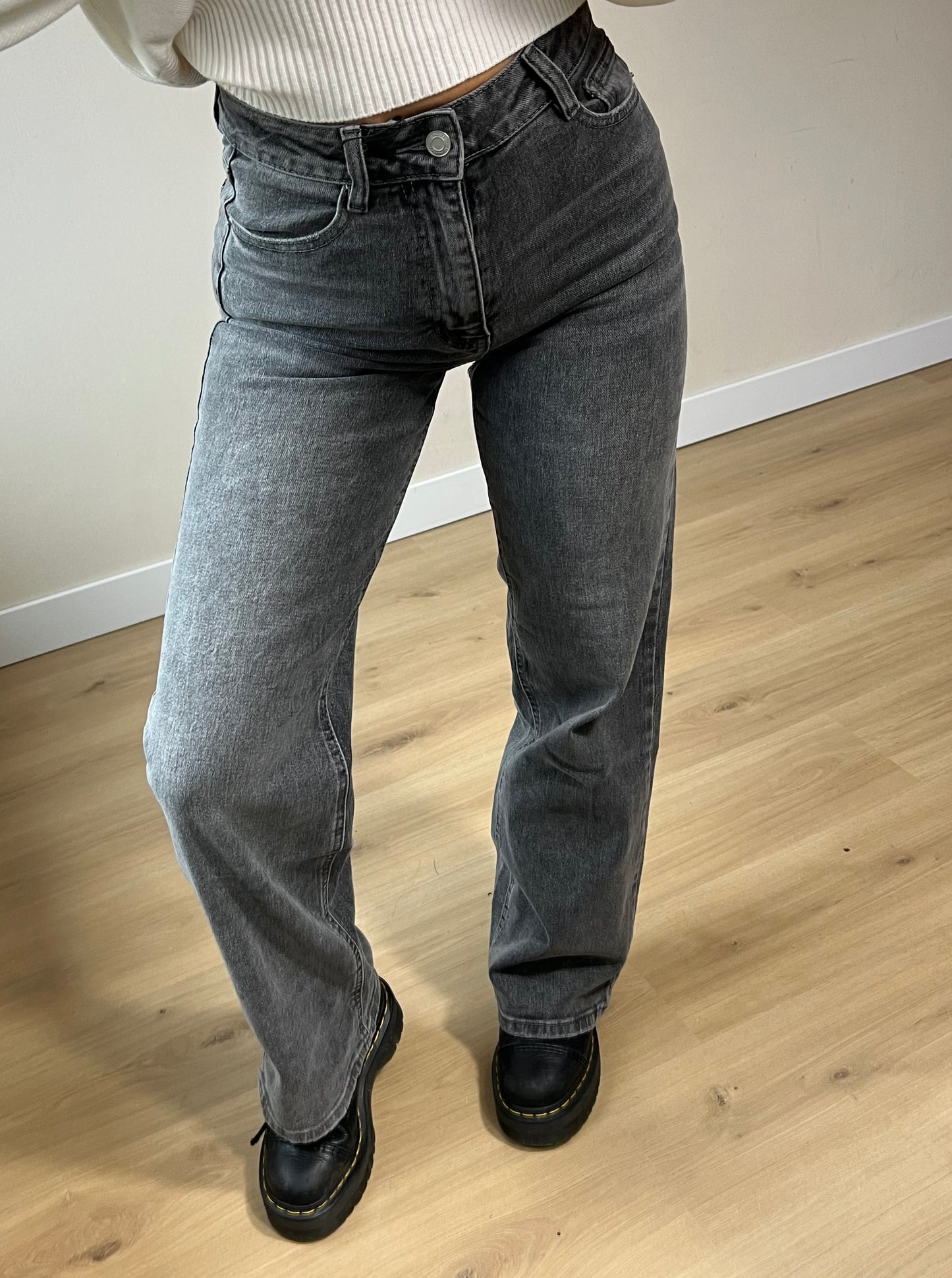 The Viral Zaar Jeans Strass Grey