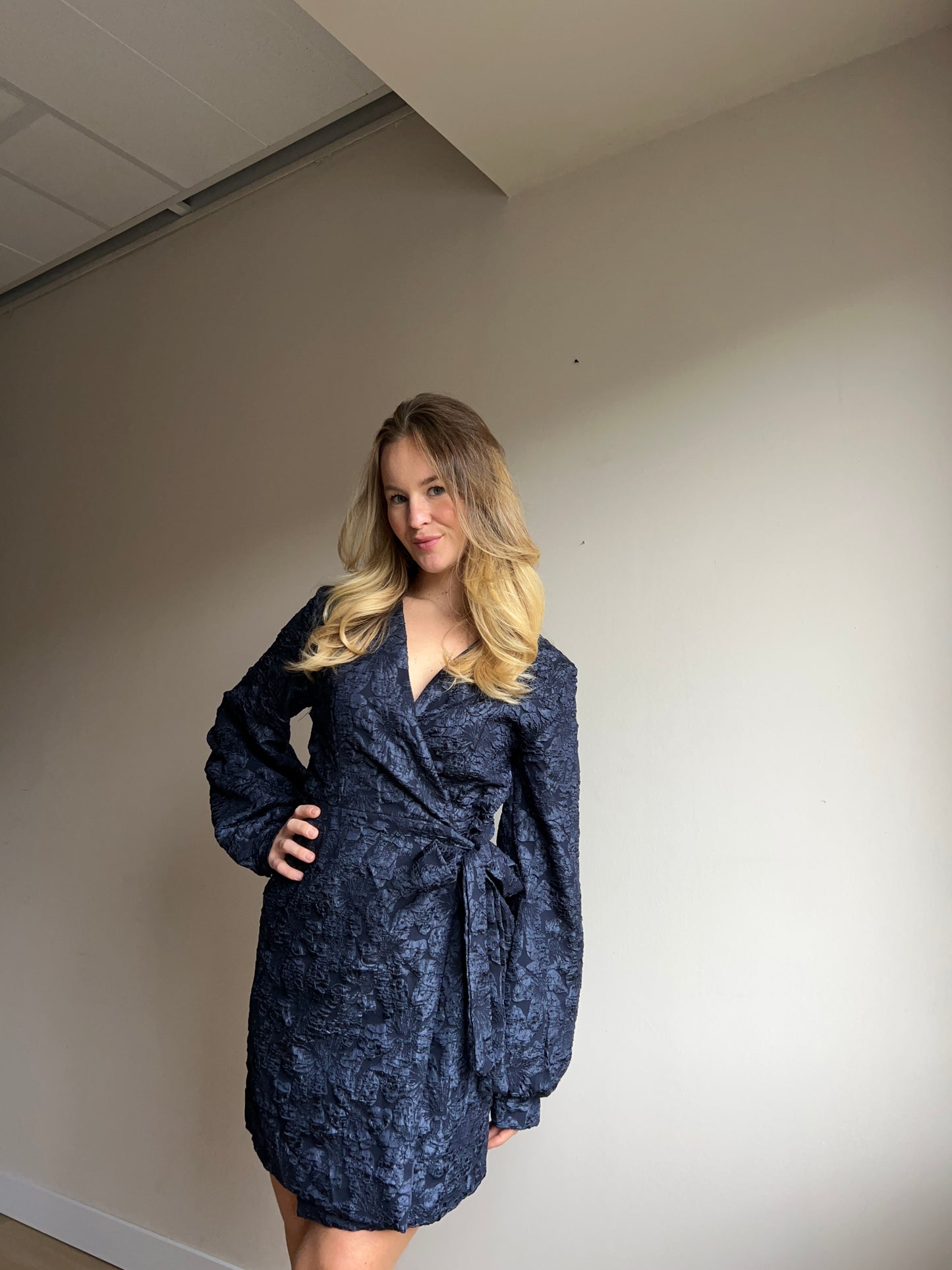 Chique Wrap Dress Navy