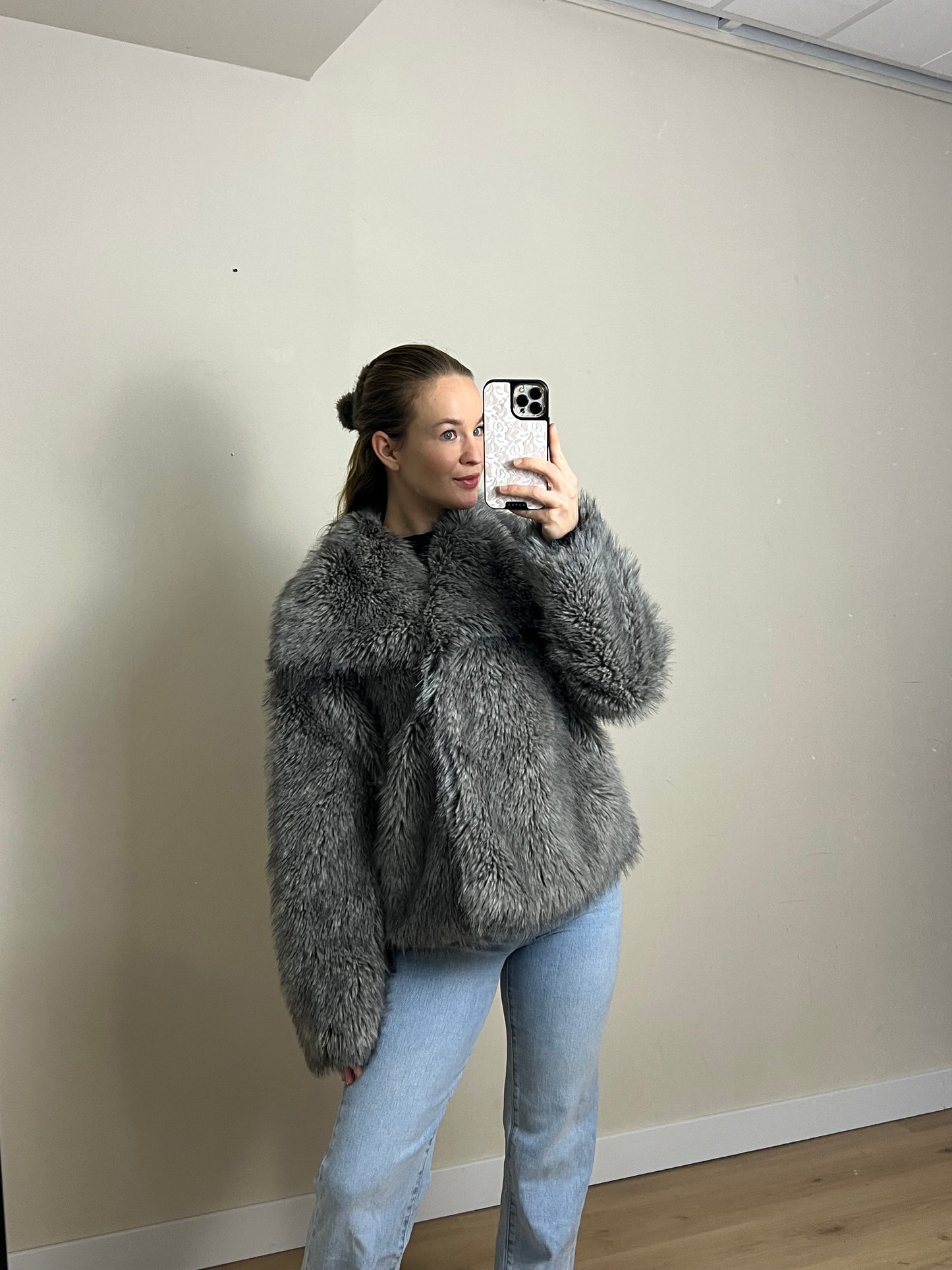 Faux Fur Jas Greige